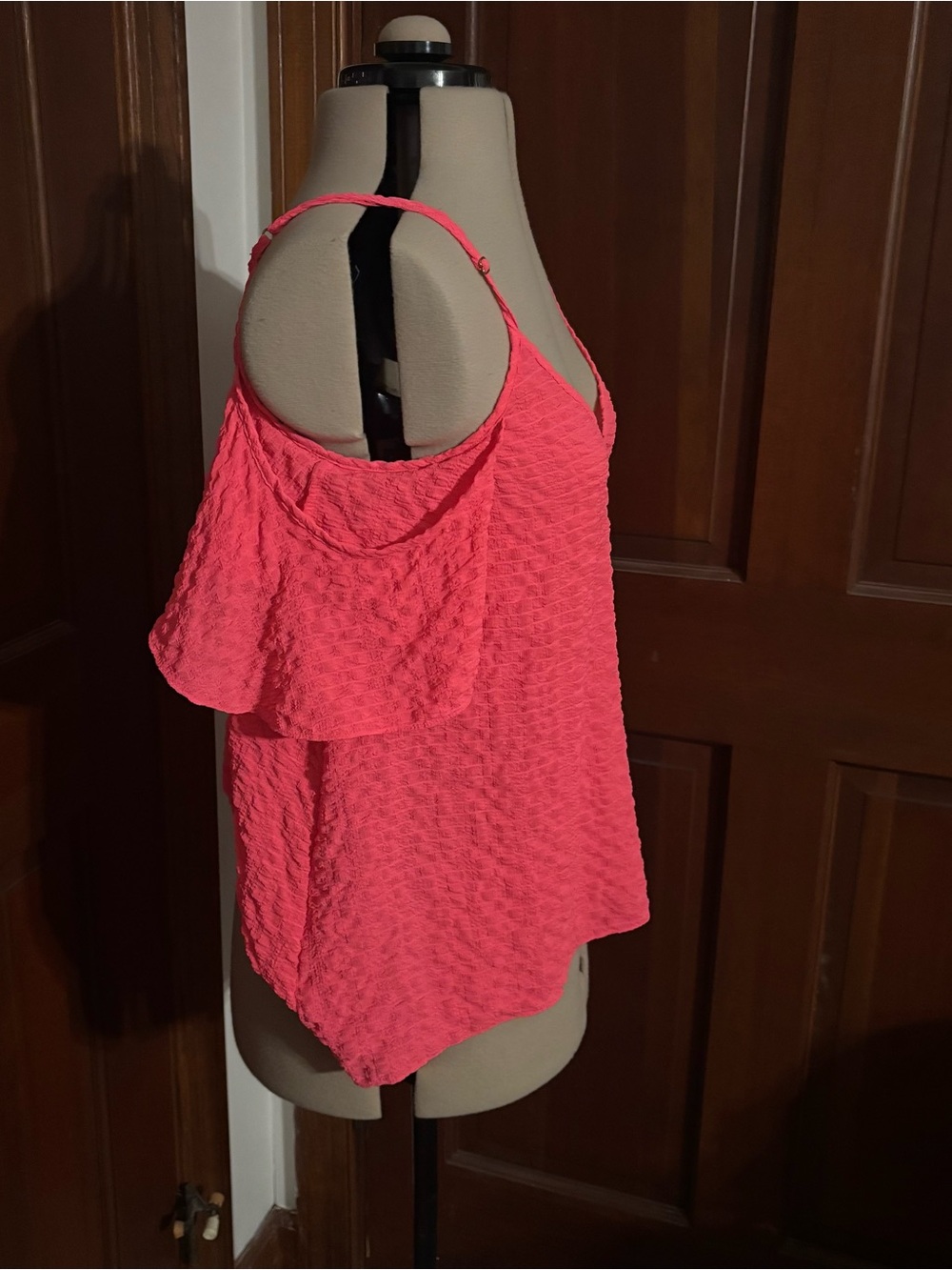 Lilly Pulitzer Hot Pink Cold-Shoulder Textured Cami - Picture 4 of 6